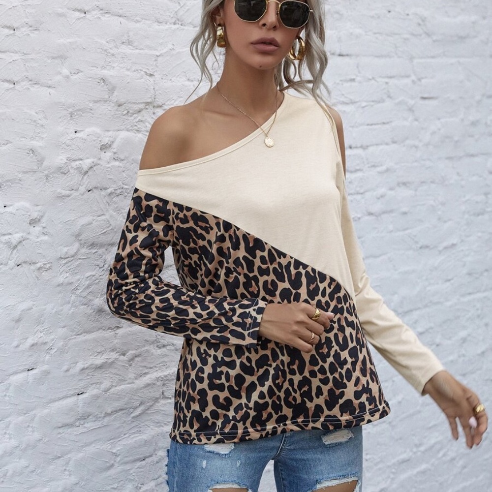 Leopard print off shoulder long sleeve top - Picture 9 of 15